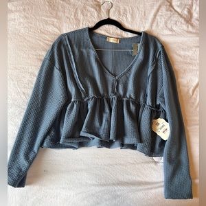 Brand new never worn before altar state long sleeve too